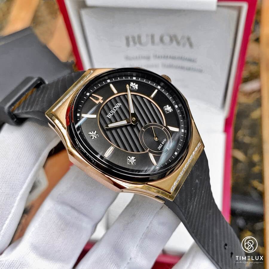 Bulova Curv với vẻ ngoài mềm mại, tinh tế