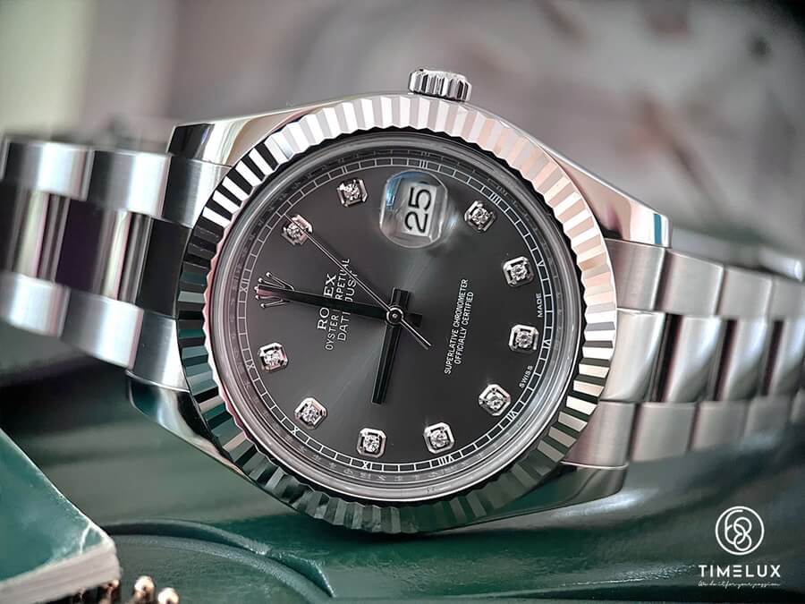 Chiếc đồng hồ Rolex 116334 Datejust Rhodium Dial