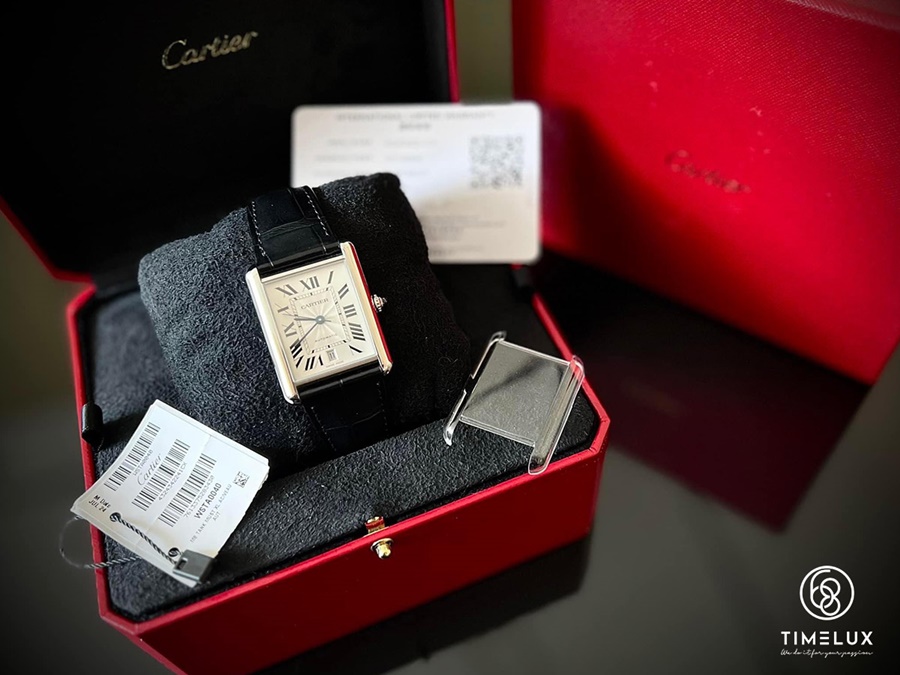 Thiết kế đồng hồ Cartier Tank khá sang chảnh