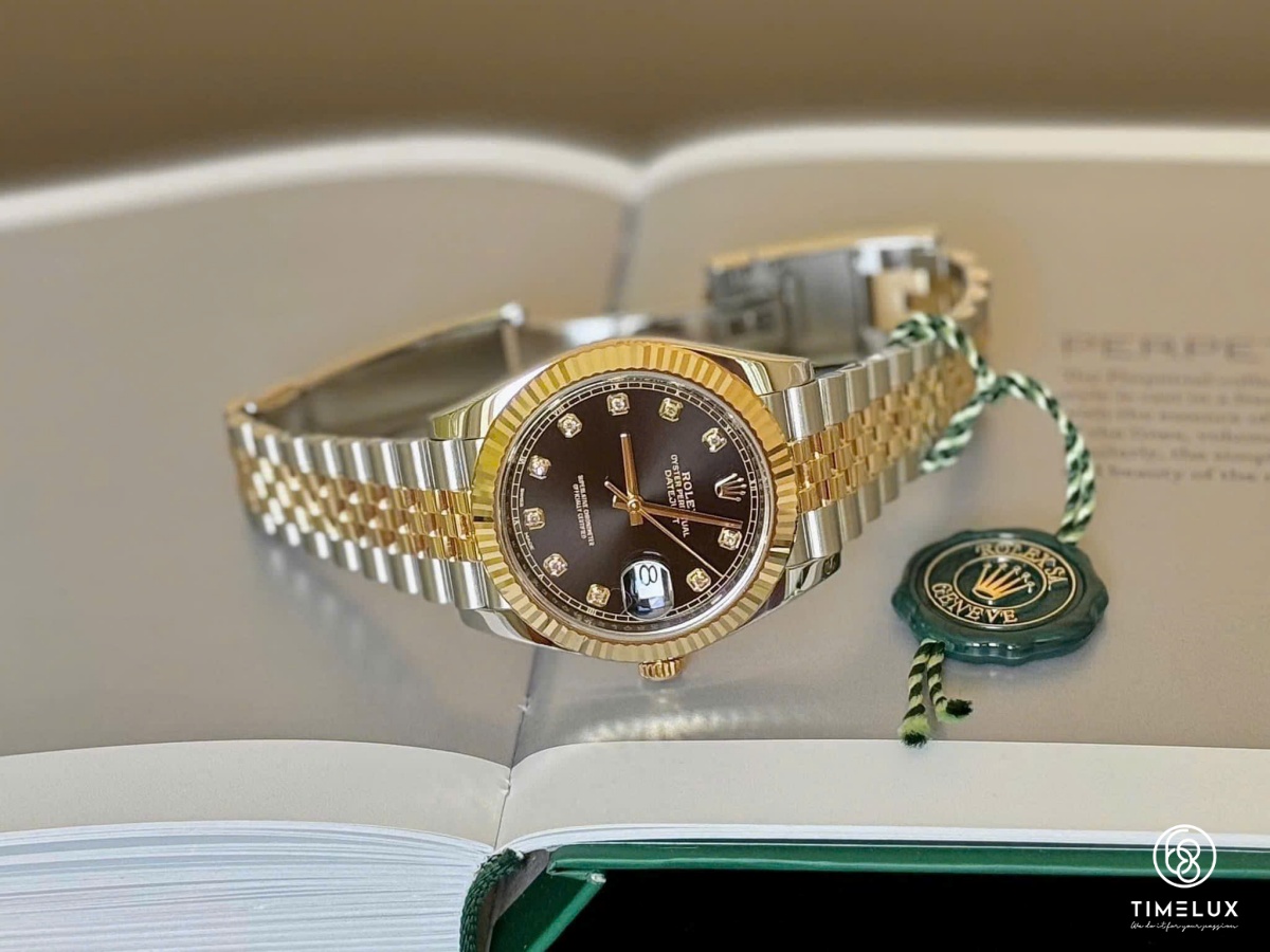 Rolex Datejust 126333 Black Dial Gold/Steel 41mm Full Box 70h Reserve