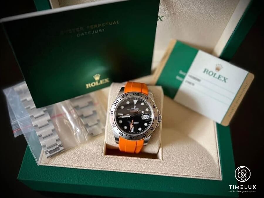 Rolex GMT-Master II với 2 kim chỉ giờ nổi bật