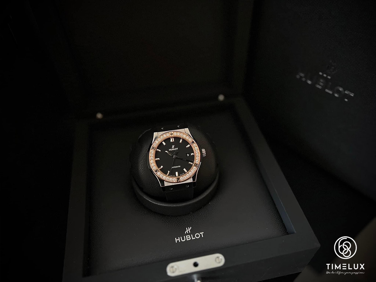 HUB Classic Fusion Black Dial Custom Full 18K Au750 Rose Gold Diamond Bezel 42mm Fullset Date 2021