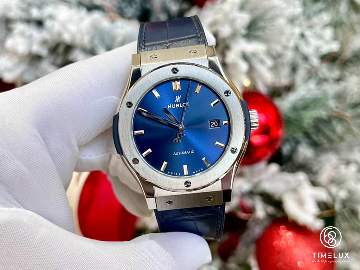 Hublot Classic Fusion Navy Blue Dial Automatic 42mm FullSet Date 2019